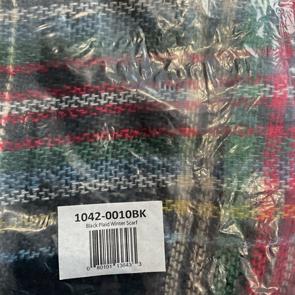 NWT Lot of 3 scarves - Picture 3 of 3